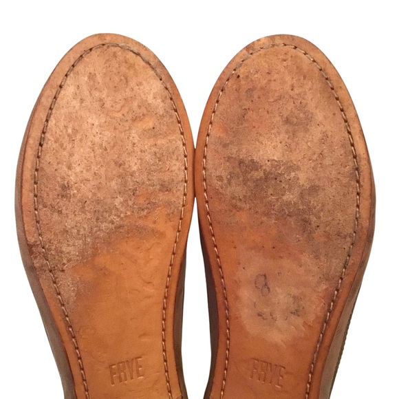 Frye Carson Ballet Flats Brown Tan Distressed Leather Slip-ons Size: 7.5B - Picture 11 of 13